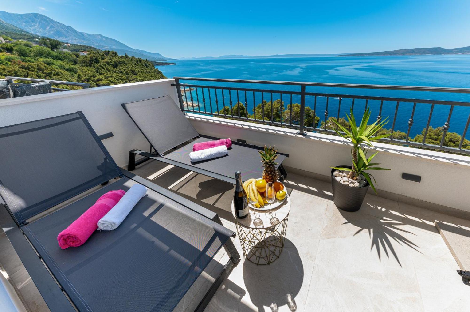 Seaview Apartments Nives Brela Szoba fotó