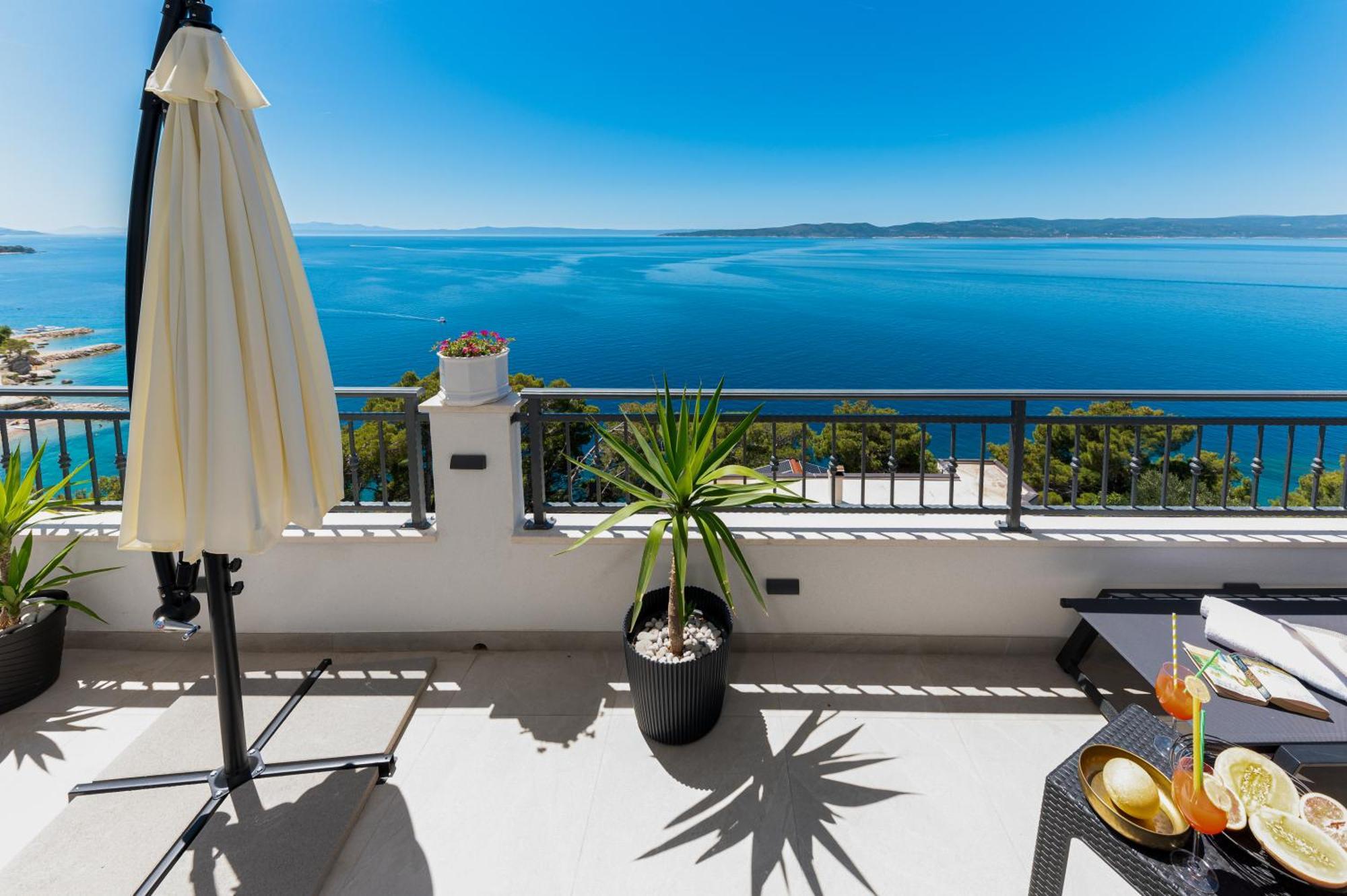 Seaview Apartments Nives Brela Szoba fotó