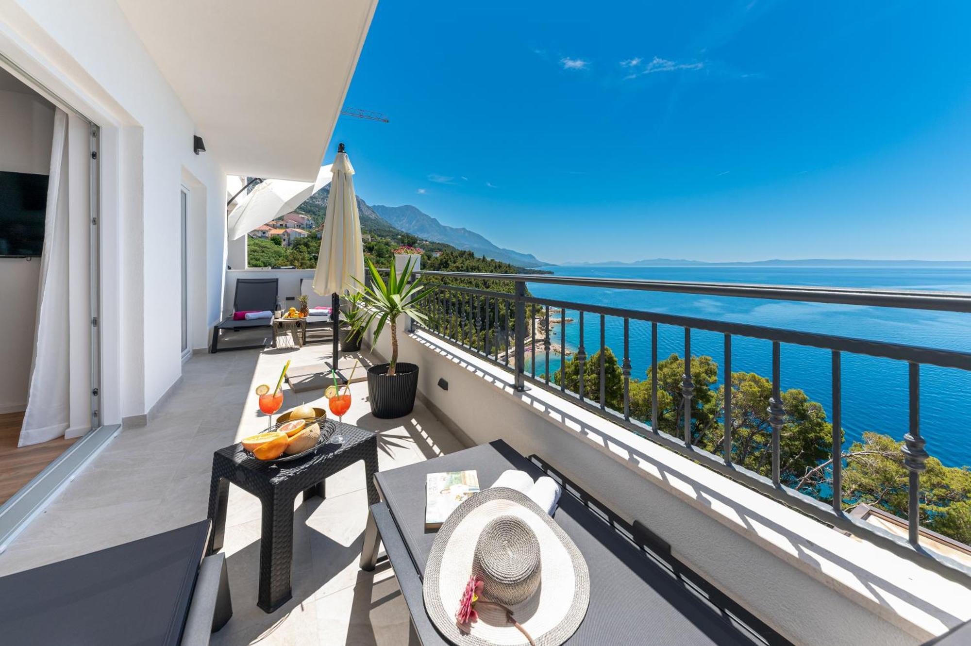 Seaview Apartments Nives Brela Kültér fotó