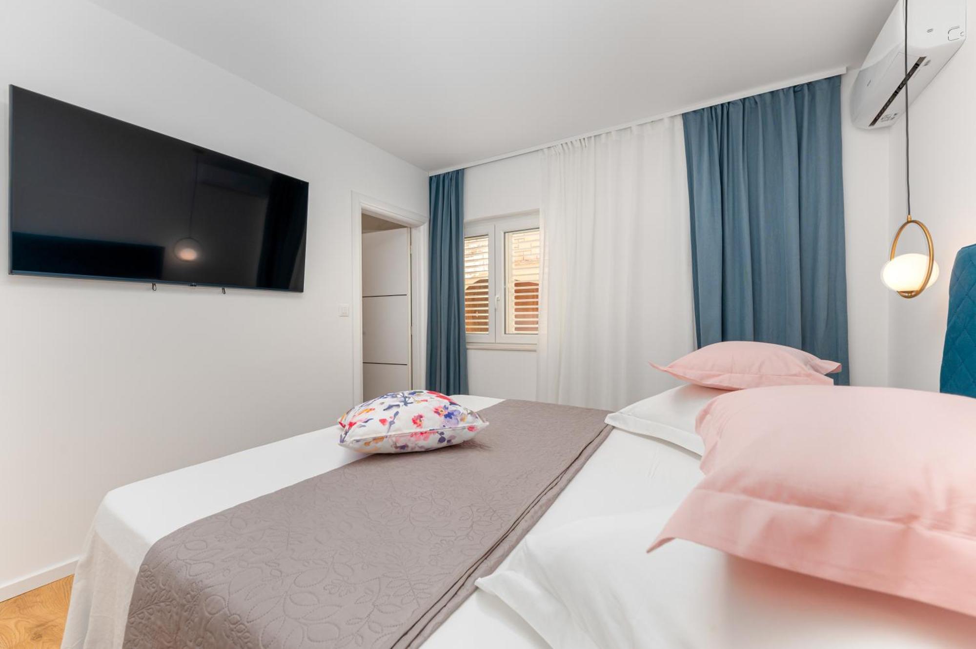 Seaview Apartments Nives Brela Kültér fotó